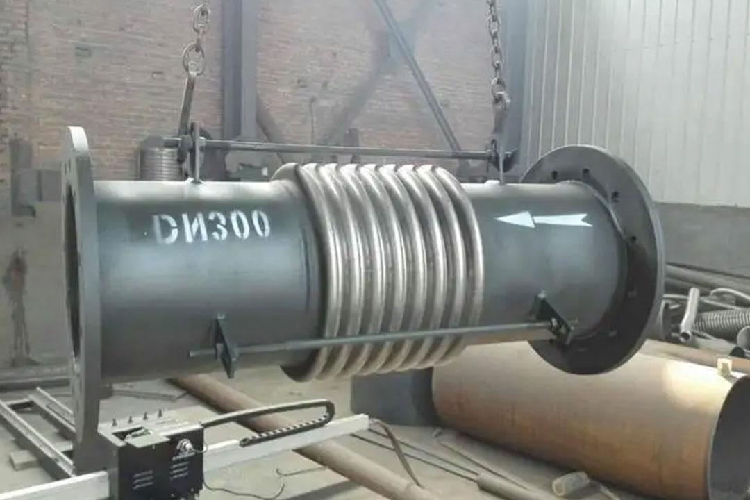 補(bǔ)償器與膨脹節(jié)的區(qū)別